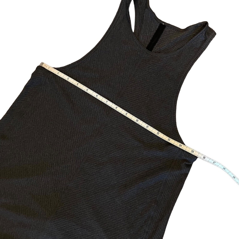 lululemon Cool Racerback‎ Tank Top Gray Black Textured Yoga Women's Small Size 4 - Picture 9 of 11
